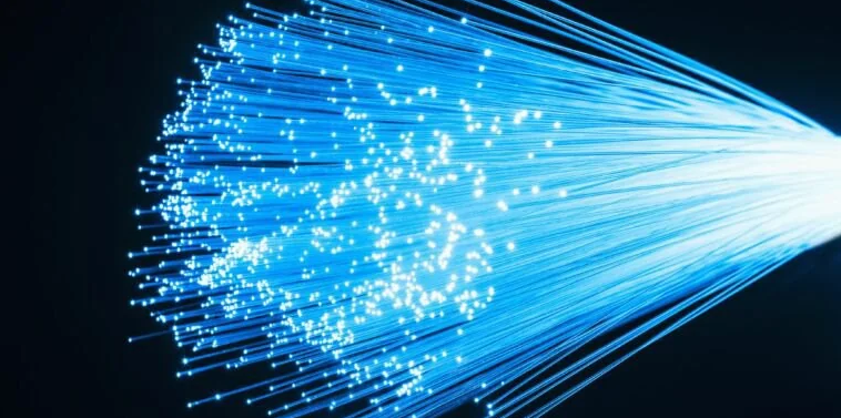 Global Fiber Broadband Adoption Climbs, China to Have 523 Million Subscribers by 2030(1) L'adoption mondiale du haut débit par fibre augmente, la Chine comptera 523 millions d'abonnés d'ici 2030(1)