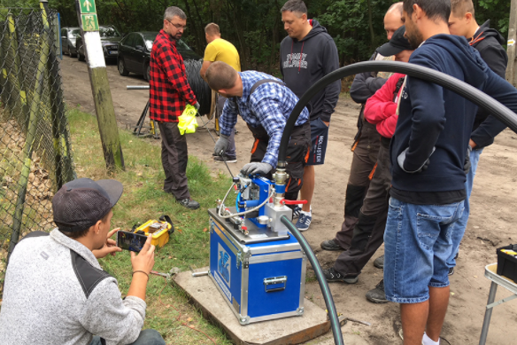 Avantages de la technologie de projection de c&acirc;bles &agrave; fibres par rapport au tirage de c&acirc;bles(2)