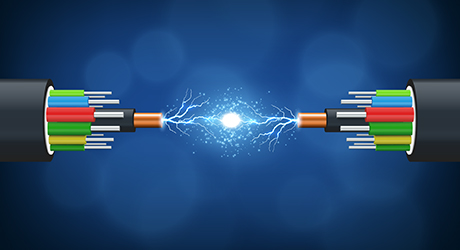Deux types de terminaisons de fibre : connecteurs et épissures