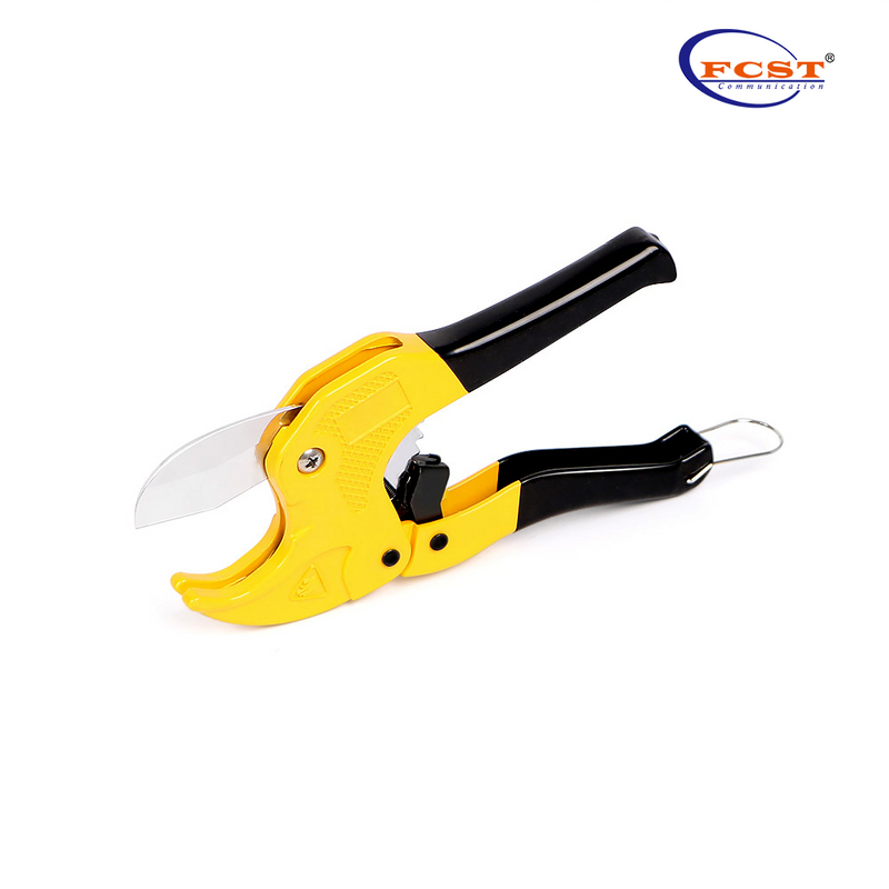 FCST221061 Coupe-cliquet