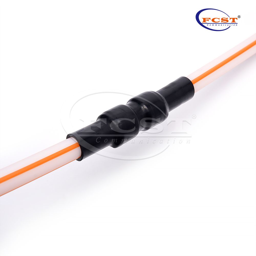 Couverture en caoutchouc de silicone pour le soufflage de fibre de connecteurs de microduct