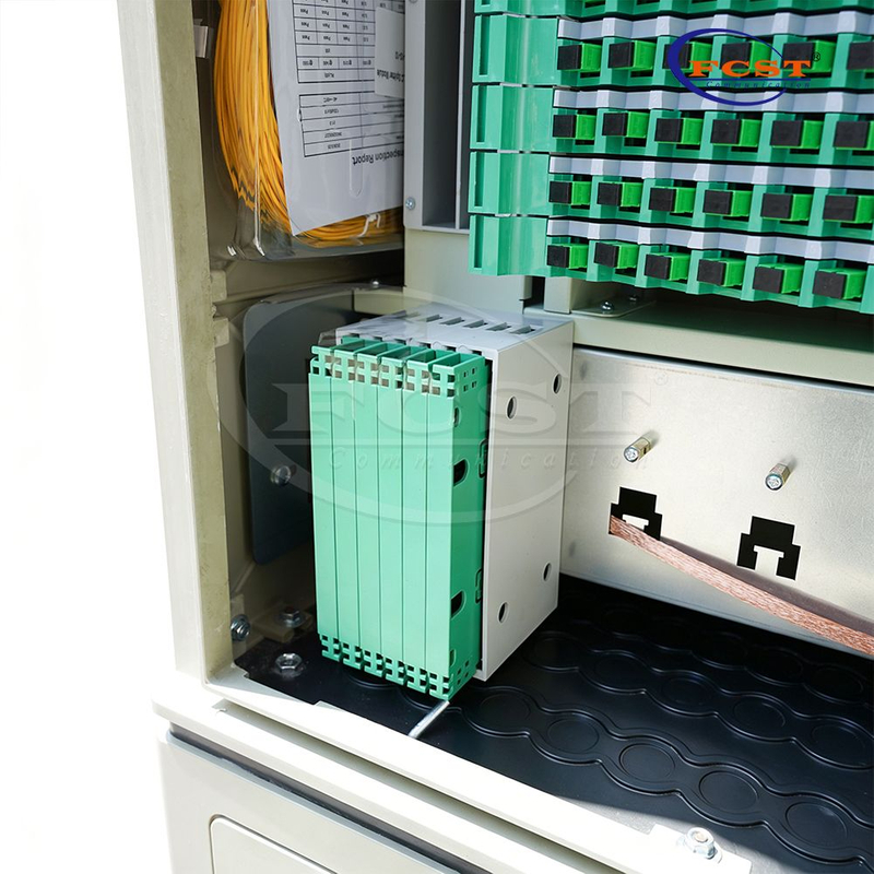 Armoire de distribution de fibre optique extérieure FCST03501 144 cœurs