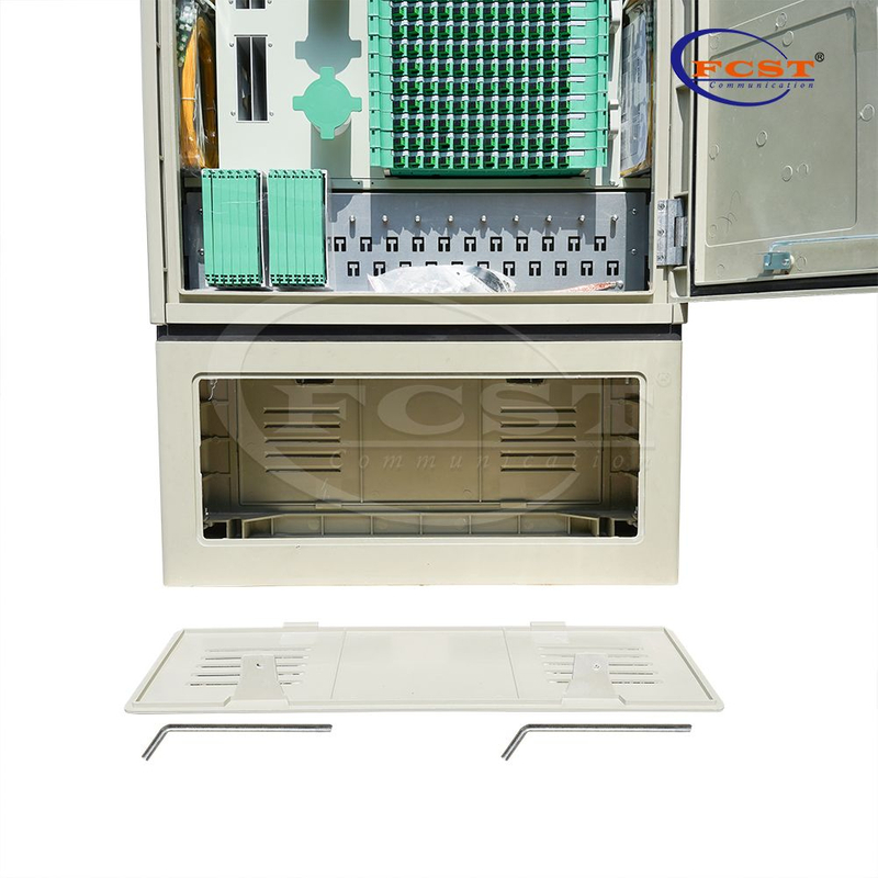 Armoire de Distribution de Fiber optique FCST03502, armoire ODN extérieure de grande capacité pour les réseaux de tronc et de Distribution FTTH