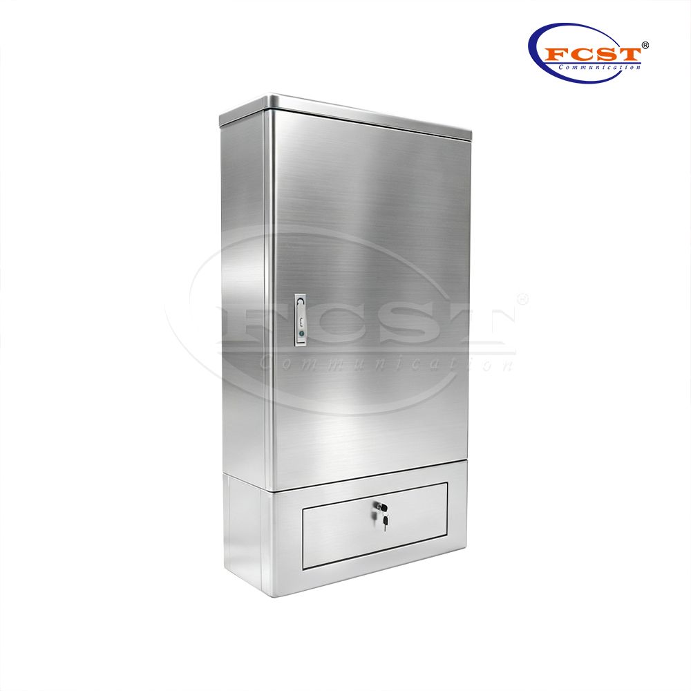 Armoire de Distribution de Fiber optique FCST03502, armoire ODN extérieure de grande capacité pour les réseaux de tronc et de Distribution FTTH