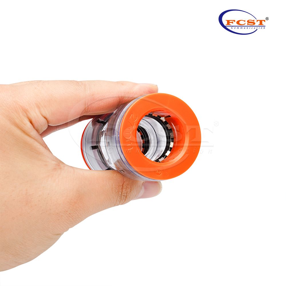 FCST-ERPU27mm(3/4') Coupleur de microduc